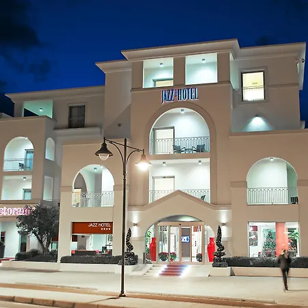Jazz Hotel-3